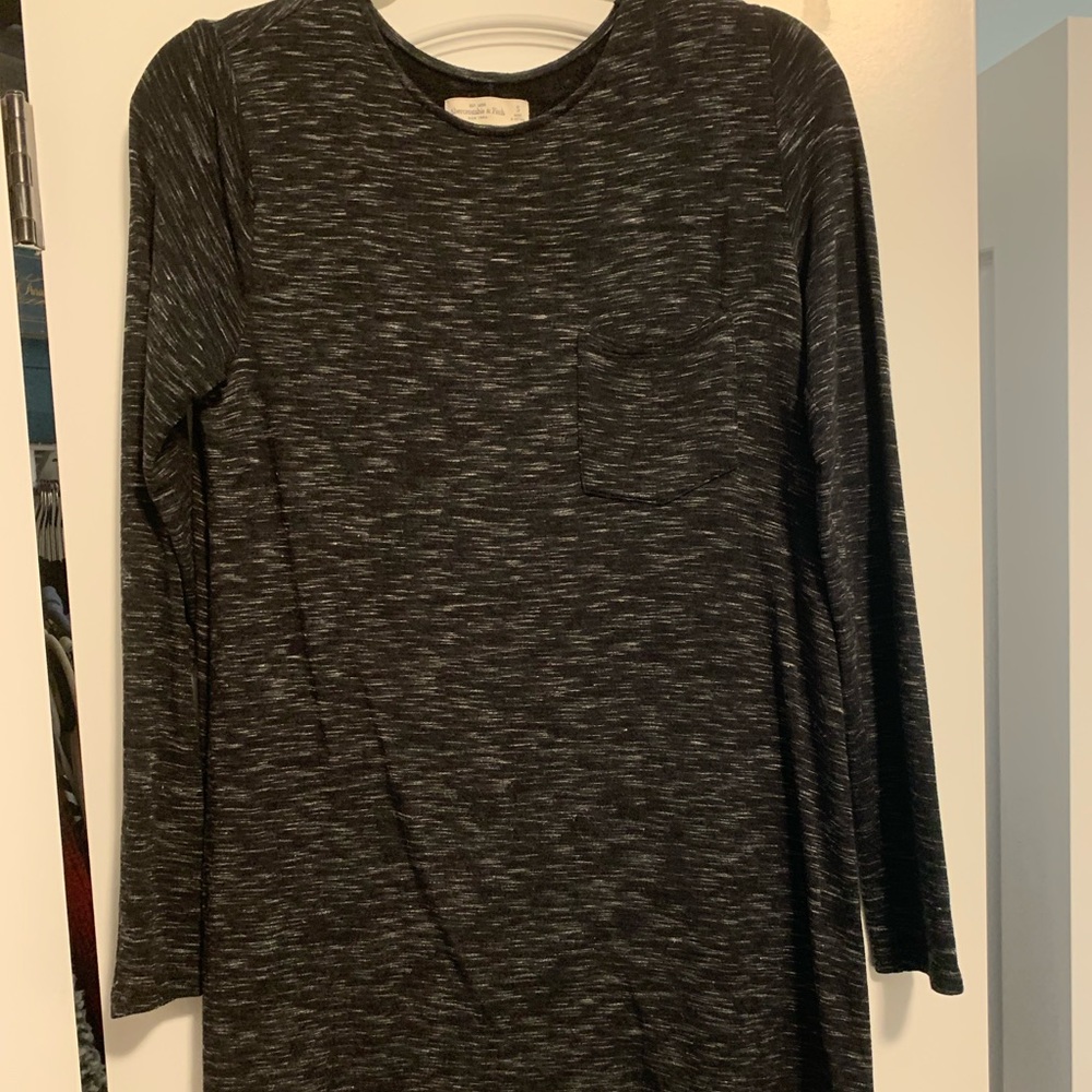 Black long sleeve dress
